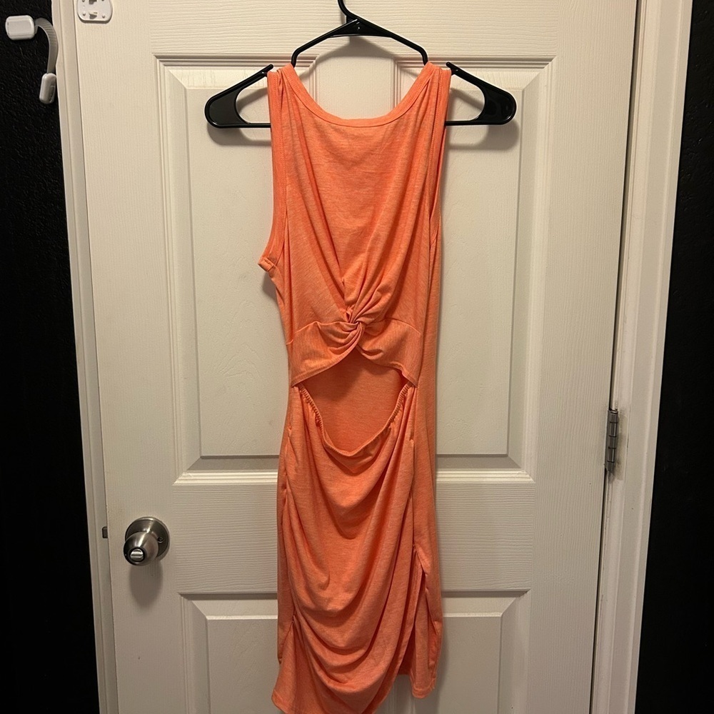 Orange Cutout Bodycon Dress - Picture 2 of 9